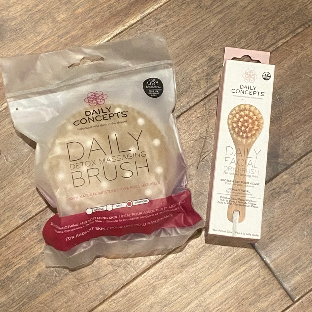 Daily Concepts Brush bundle